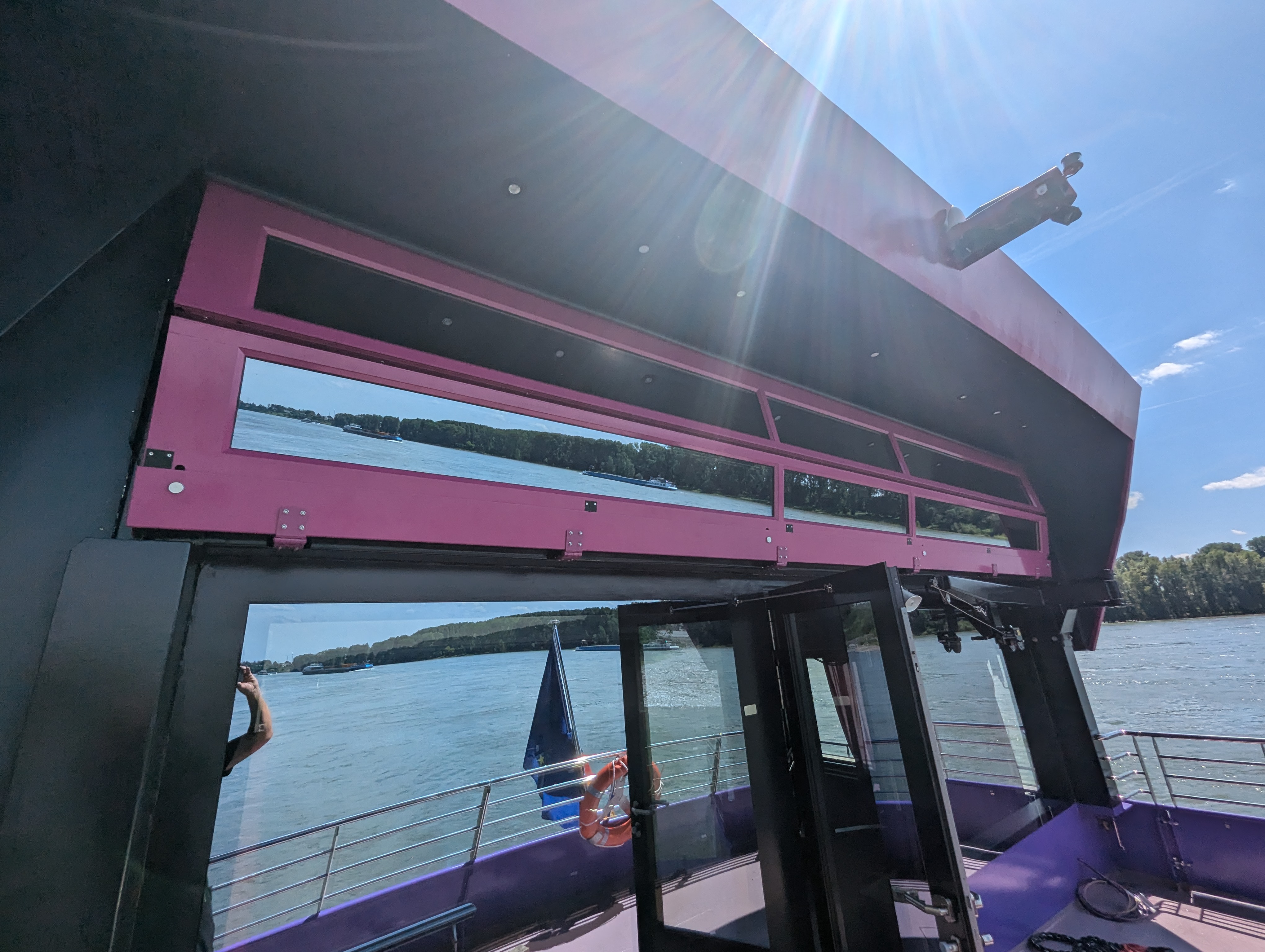 Event Schiff The Pioneer Two